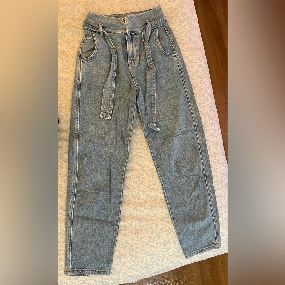 Zara jeans
